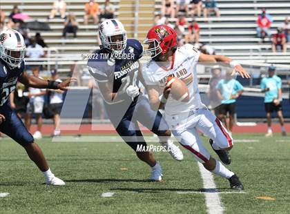 Thumbnail 3 in PSFCA Big 33 Football Classic photogallery.