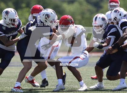 Thumbnail 2 in PSFCA Big 33 Football Classic photogallery.
