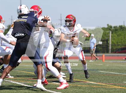 Thumbnail 2 in PSFCA Big 33 Football Classic photogallery.