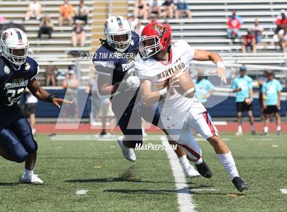Thumbnail 1 in PSFCA Big 33 Football Classic photogallery.