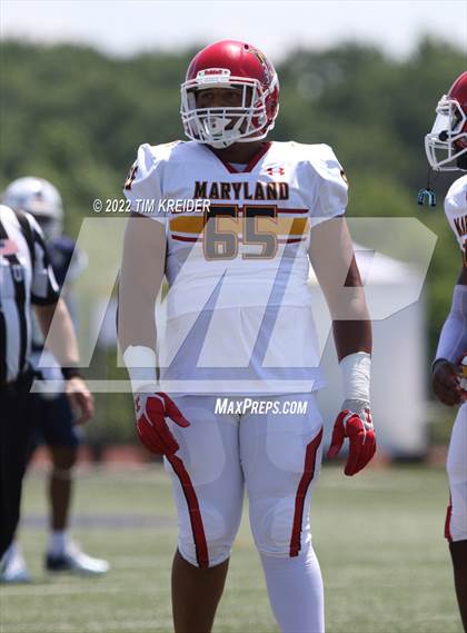Thumbnail 1 in PSFCA Big 33 Football Classic photogallery.