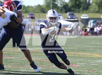 Thumbnail 2 in PSFCA Big 33 Football Classic photogallery.
