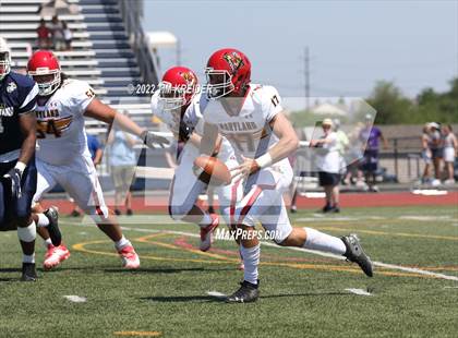Thumbnail 2 in PSFCA Big 33 Football Classic photogallery.