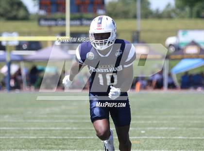 Thumbnail 2 in PSFCA Big 33 Football Classic photogallery.