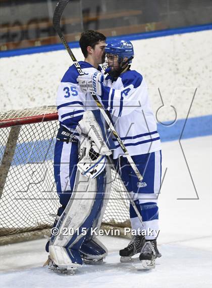 Thumbnail 1 in Xavier vs. Darien (CIAC D1 Semiinal) photogallery.