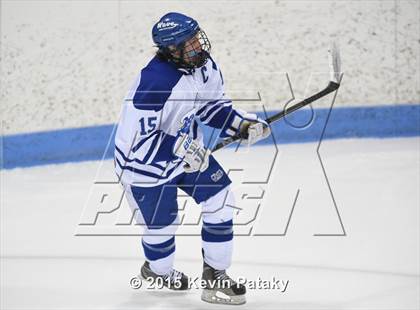 Thumbnail 1 in Xavier vs. Darien (CIAC D1 Semiinal) photogallery.