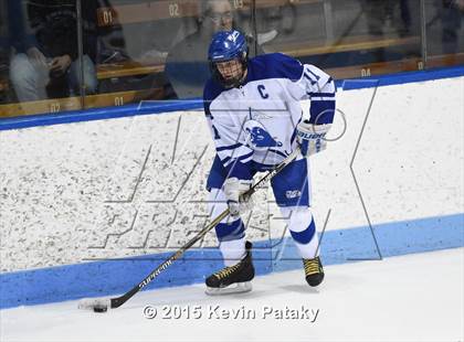 Thumbnail 1 in Xavier vs. Darien (CIAC D1 Semiinal) photogallery.