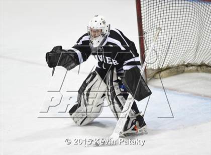 Thumbnail 3 in Xavier vs. Darien (CIAC D1 Semiinal) photogallery.