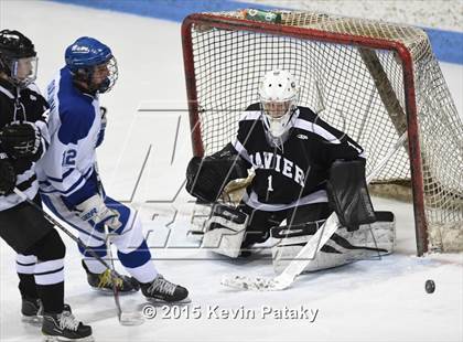 Thumbnail 3 in Xavier vs. Darien (CIAC D1 Semiinal) photogallery.