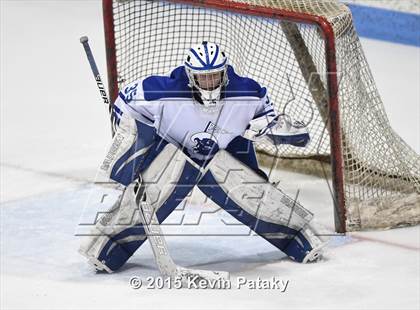 Thumbnail 1 in Xavier vs. Darien (CIAC D1 Semiinal) photogallery.
