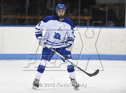 Thumbnail 3 in Xavier vs. Darien (CIAC D1 Semiinal) photogallery.