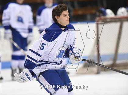 Thumbnail 2 in Xavier vs. Darien (CIAC D1 Semiinal) photogallery.
