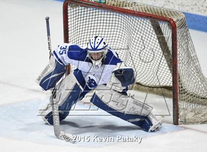 Thumbnail 2 in Xavier vs. Darien (CIAC D1 Semiinal) photogallery.