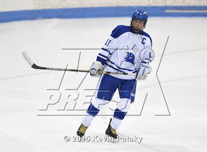 Thumbnail 1 in Xavier vs. Darien (CIAC D1 Semiinal) photogallery.