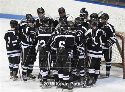 Thumbnail 1 in Xavier vs. Darien (CIAC D1 Semiinal) photogallery.