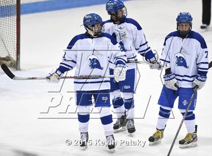 Thumbnail 1 in Xavier vs. Darien (CIAC D1 Semiinal) photogallery.