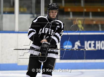 Thumbnail 1 in Xavier vs. Darien (CIAC D1 Semiinal) photogallery.
