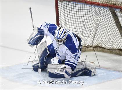 Thumbnail 1 in Xavier vs. Darien (CIAC D1 Semiinal) photogallery.