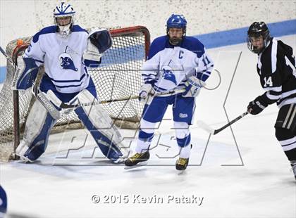 Thumbnail 2 in Xavier vs. Darien (CIAC D1 Semiinal) photogallery.