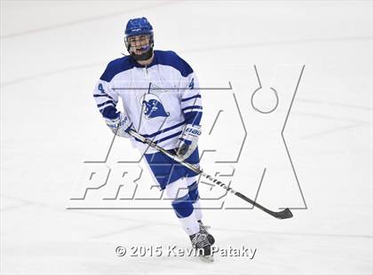 Thumbnail 1 in Xavier vs. Darien (CIAC D1 Semiinal) photogallery.