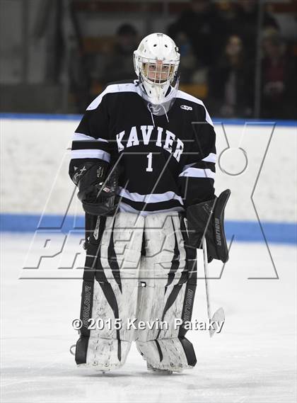 Thumbnail 3 in Xavier vs. Darien (CIAC D1 Semiinal) photogallery.