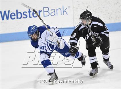 Thumbnail 1 in Xavier vs. Darien (CIAC D1 Semiinal) photogallery.