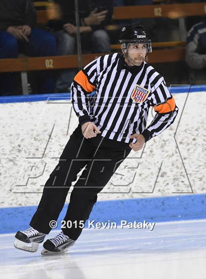 Thumbnail 1 in Xavier vs. Darien (CIAC D1 Semiinal) photogallery.