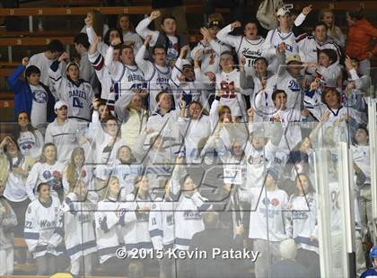 Thumbnail 1 in Xavier vs. Darien (CIAC D1 Semiinal) photogallery.