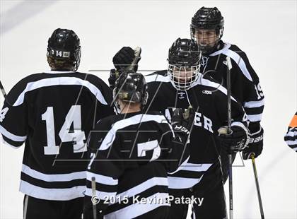 Thumbnail 3 in Xavier vs. Darien (CIAC D1 Semiinal) photogallery.