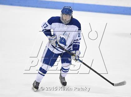 Thumbnail 3 in Xavier vs. Darien (CIAC D1 Semiinal) photogallery.