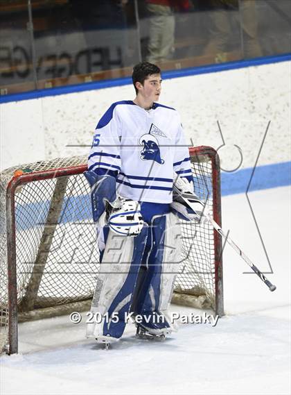 Thumbnail 2 in Xavier vs. Darien (CIAC D1 Semiinal) photogallery.