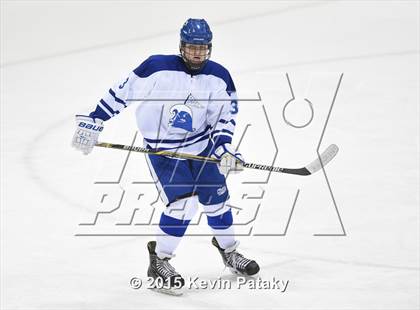 Thumbnail 3 in Xavier vs. Darien (CIAC D1 Semiinal) photogallery.