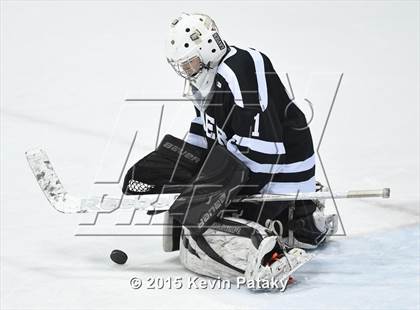 Thumbnail 1 in Xavier vs. Darien (CIAC D1 Semiinal) photogallery.