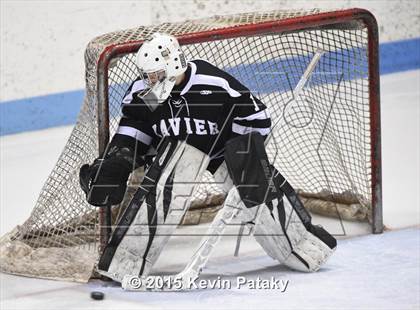Thumbnail 3 in Xavier vs. Darien (CIAC D1 Semiinal) photogallery.