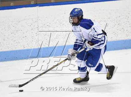 Thumbnail 2 in Xavier vs. Darien (CIAC D1 Semiinal) photogallery.