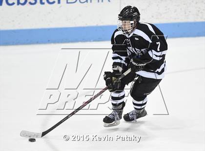 Thumbnail 3 in Xavier vs. Darien (CIAC D1 Semiinal) photogallery.