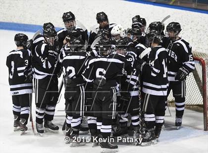 Thumbnail 3 in Xavier vs. Darien (CIAC D1 Semiinal) photogallery.