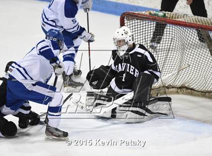 Thumbnail 3 in Xavier vs. Darien (CIAC D1 Semiinal) photogallery.