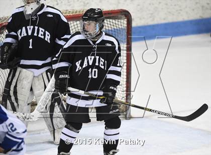 Thumbnail 2 in Xavier vs. Darien (CIAC D1 Semiinal) photogallery.