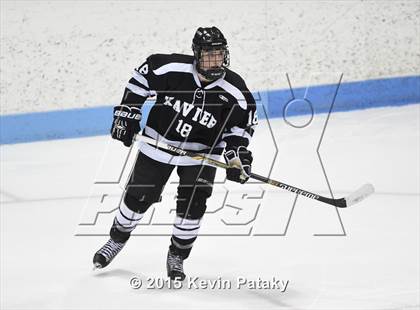 Thumbnail 3 in Xavier vs. Darien (CIAC D1 Semiinal) photogallery.