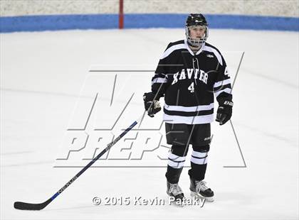 Thumbnail 2 in Xavier vs. Darien (CIAC D1 Semiinal) photogallery.