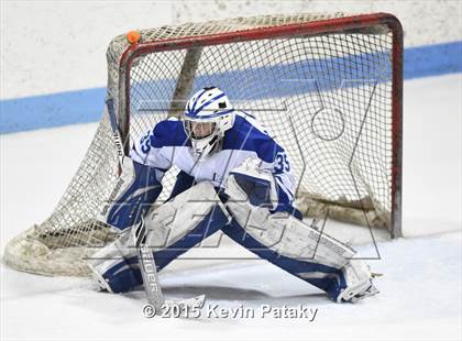 Thumbnail 1 in Xavier vs. Darien (CIAC D1 Semiinal) photogallery.