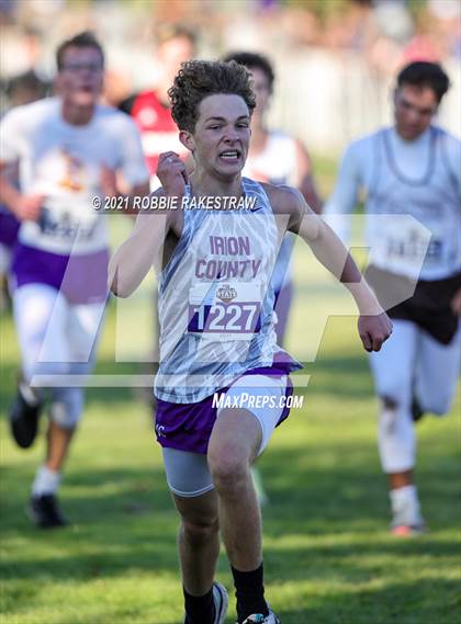 Thumbnail 2 in UIL Cross Country 1A Finals (5K) photogallery.