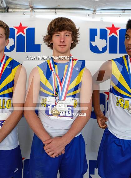 Thumbnail 3 in UIL Cross Country 1A Finals (5K) photogallery.