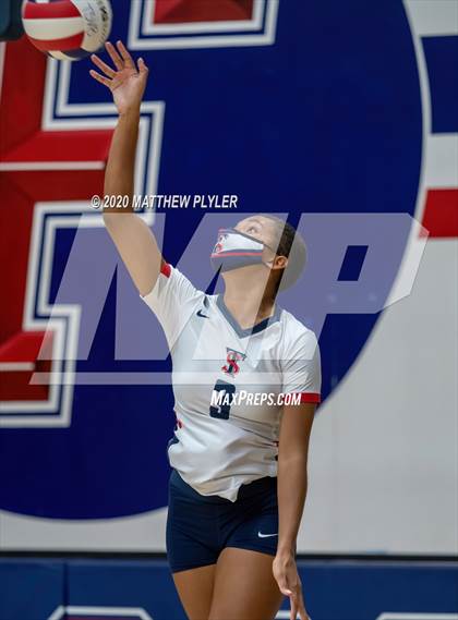 Thumbnail 3 in Jack Britt @ Terry Sanford (scrimmage) photogallery.
