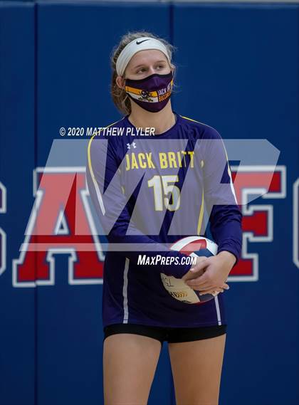 Thumbnail 2 in Jack Britt @ Terry Sanford (scrimmage) photogallery.