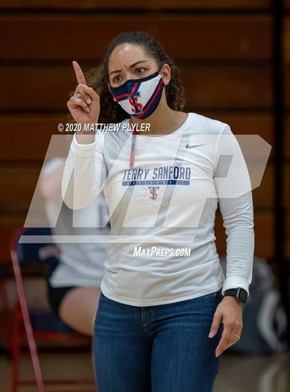 Thumbnail 2 in Jack Britt @ Terry Sanford (scrimmage) photogallery.
