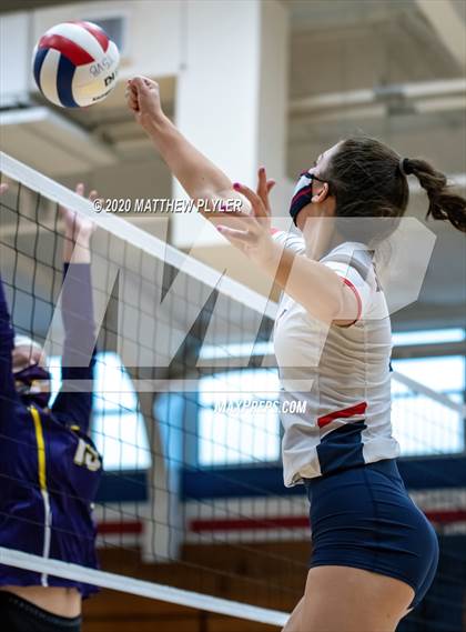 Thumbnail 3 in Jack Britt @ Terry Sanford (scrimmage) photogallery.