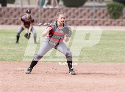 Thumbnail 3 in Monument Valley vs Mogollon (Chandler Prep Softball Classic) photogallery.