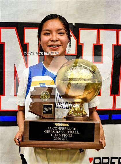 Thumbnail 1 in Fort Thomas vs. Mogollon  (AIA 1A Trophy Ceremony) photogallery.